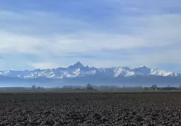 Il Monviso e la sua pianura